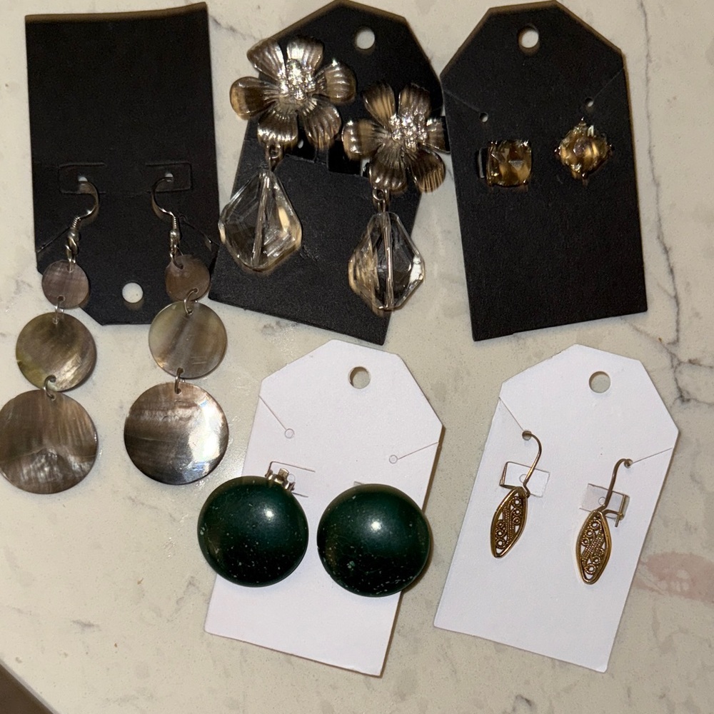 Set of 5 earrings